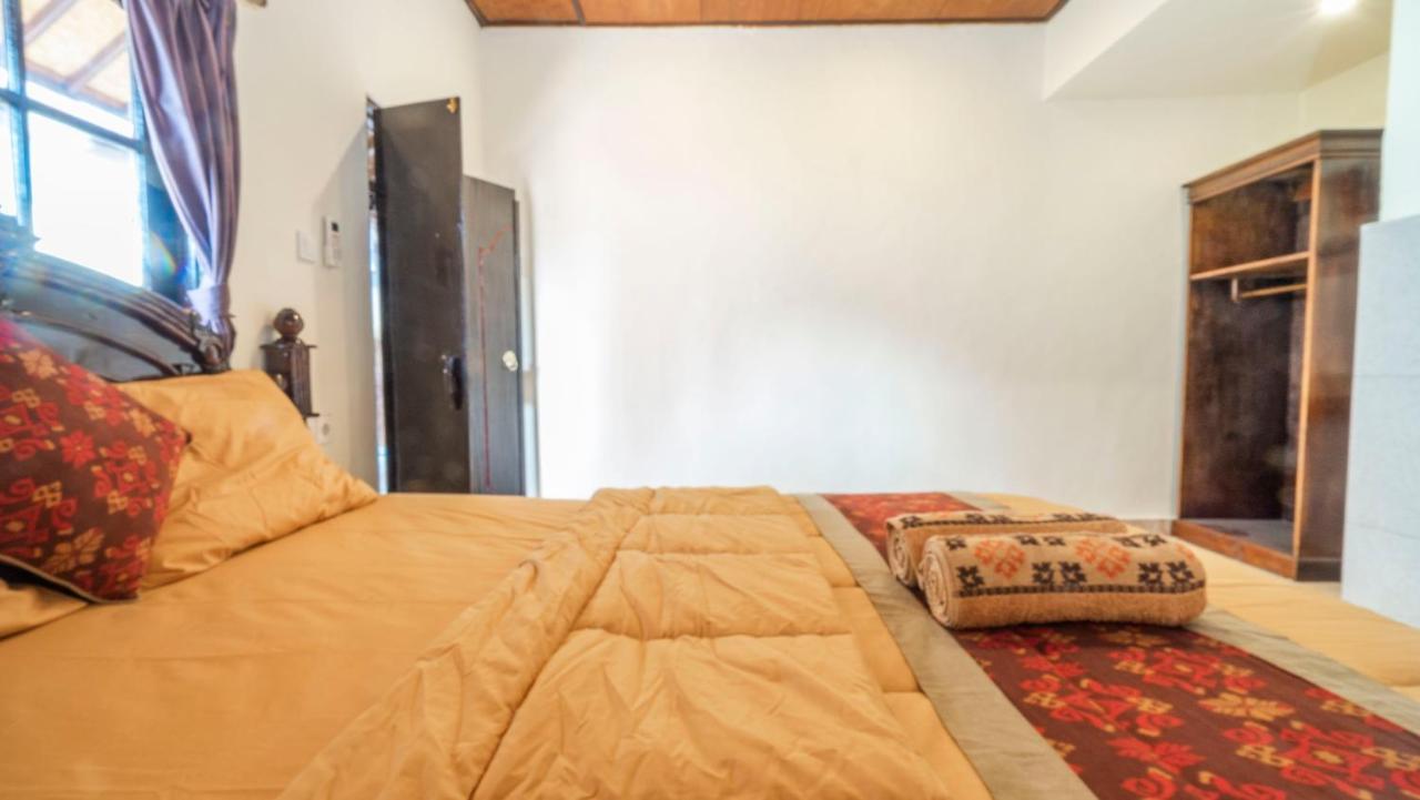 Amel House Ubud Экстерьер фото