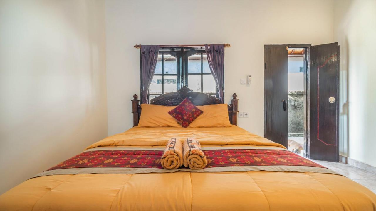 Amel House Ubud Экстерьер фото