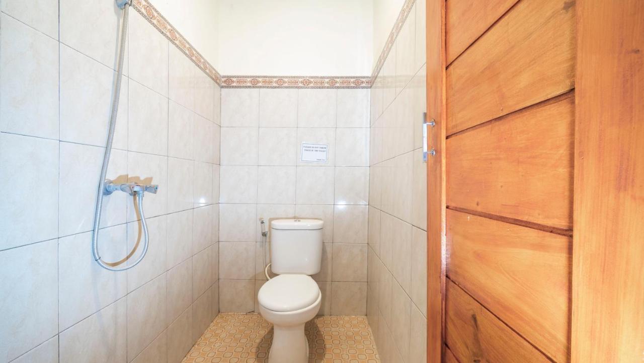 Amel House Ubud Экстерьер фото