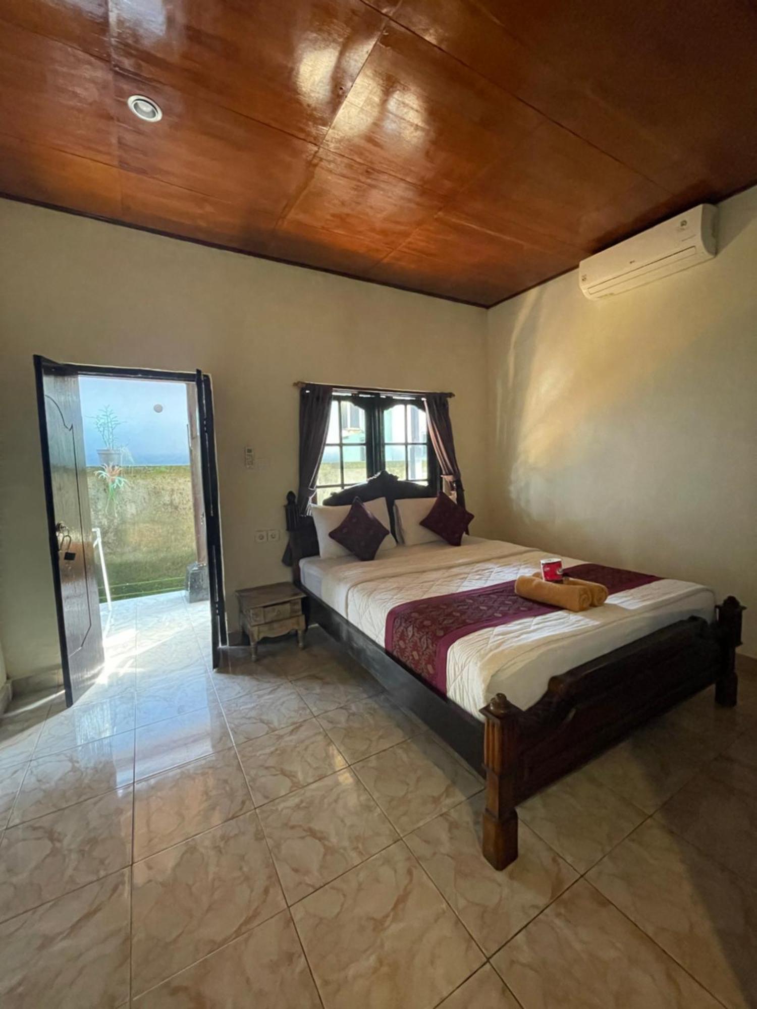 Amel House Ubud Экстерьер фото